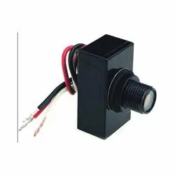 Westek 758CTC-4 Post Eye Light Control, 15 A, 120 V, 1800 W, Black