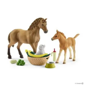 Schleich-S 42432 Toy, Horse Club Sarah‘s Baby Animal Care
