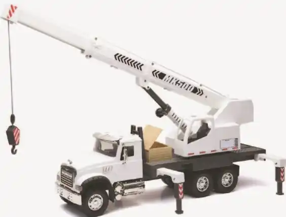 New Ray Toys 1 18 Mack Granite Truck with Extendable Crane and Crate