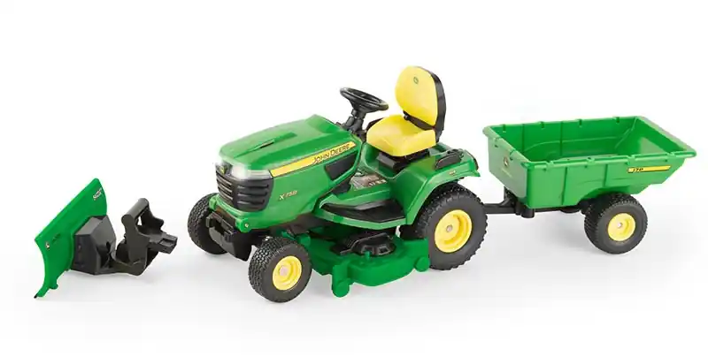 Ertl Big Farm Series John Deer X758 Lawn Mower 1 16 Scale