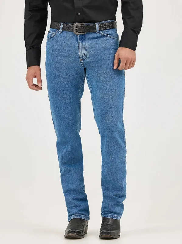 Wrangler Men‘s Premium Performance Cowboy Cut Regular Fit Jean Stonewash