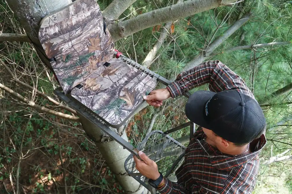 Thermaseat Traditional Foam Folding Seat Realtree Camo
