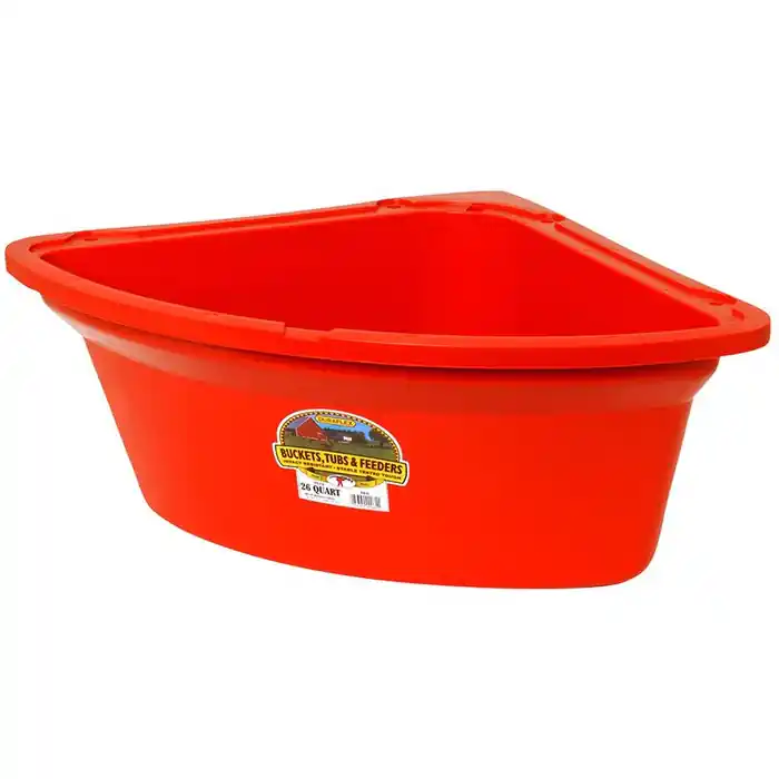 Little Giant 26 Quart Corner Feeder - Red PCF6RED