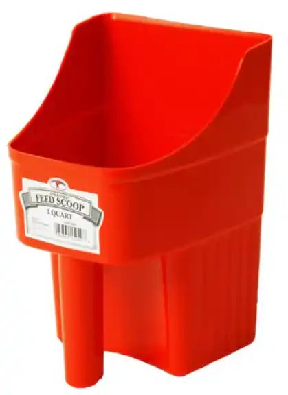 Little Giant 3 Quart Plastic Enclosed Feed Scoop Red