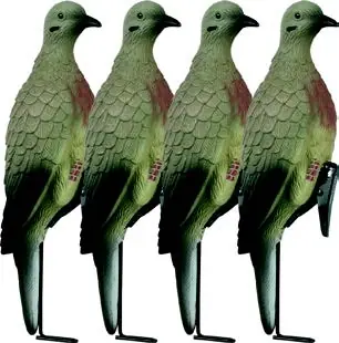 Lucky Duck 4 pk. Clip On Doves With Stakes