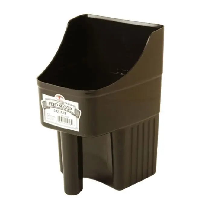 Little Giant 3 Quart Plastic Enclosed Feed Scoop