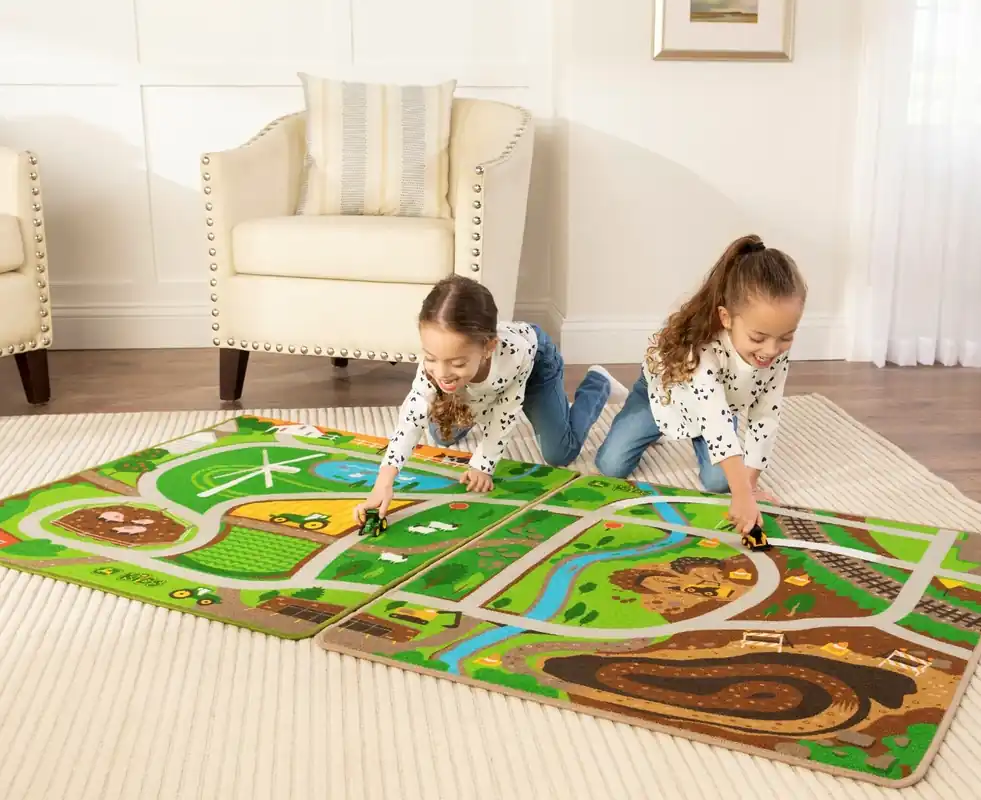 ERTL John Deere Kids Playmat with Vehicles Playset (Assorted)