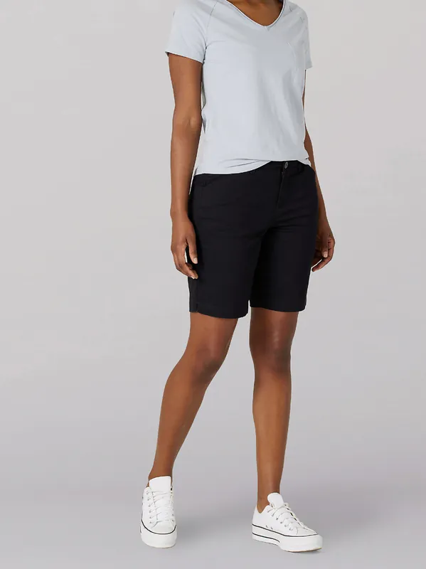 Lee Women‘s Legendary Regular Fit Chino Bermuda Short Black 9"
