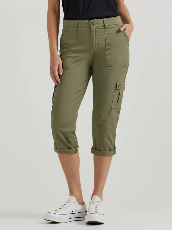 Lee Women‘s Ultra Lux Comfort Cargo Capri Lichen Green