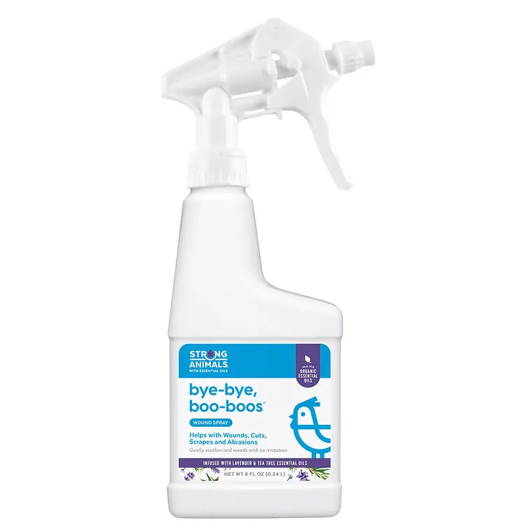 Strong Animals Bye-Bye Boo-Boos Chicken Wound Spray 8oz