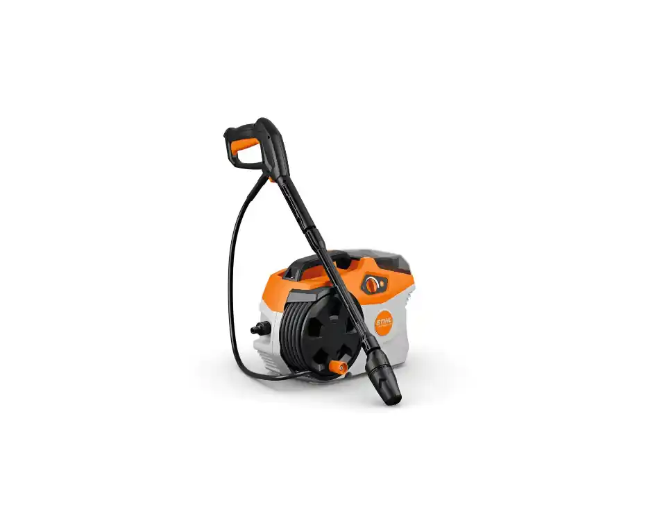 STIHL REA 100 PLUS 2200 psi Battery 1.32 gpm Pressure Washer Kit (Battery & Charger)