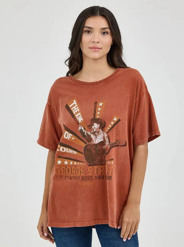 Wrangler Women‘s George Strait Oversized Short Sleeve Band Tee - Arabian Spice Mineral Wash
