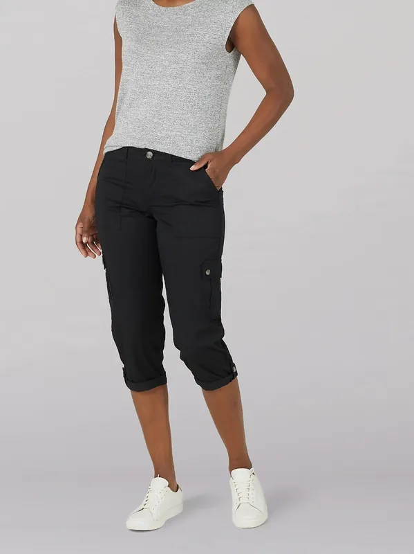 Lee Women‘s Flex-To-Go Relaxed Fit Cargo Capri Pants