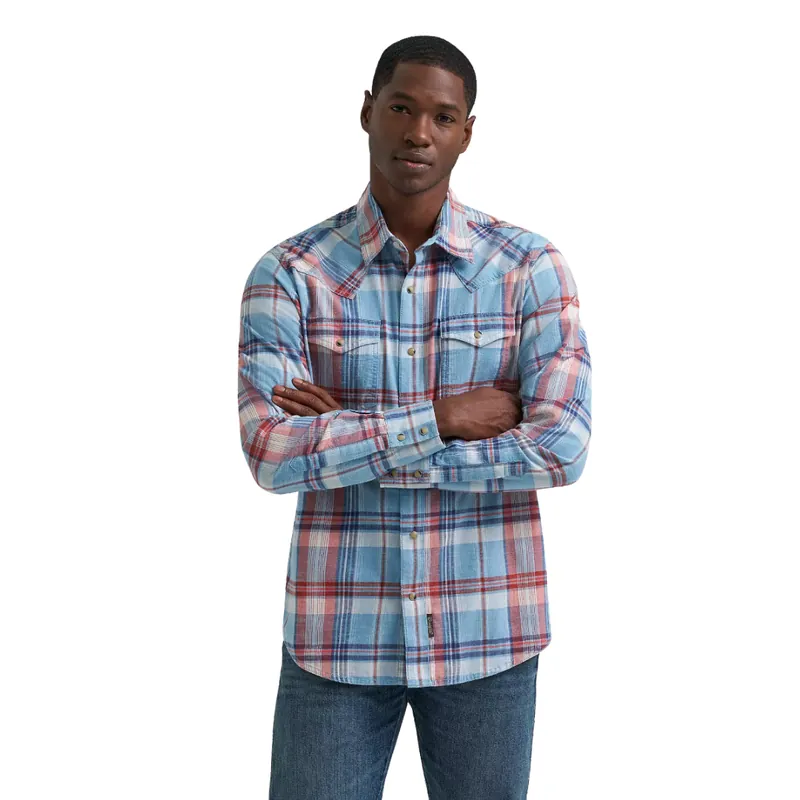 Wrangler Men‘s S26 Retro® Premium Long Sleeve Western Snap Blue Plaid Shirt