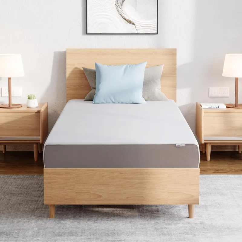 Amazon Basics Medium Firm Memory Foam Mattress, Breathable, 8 Inch, Full, White/Grey