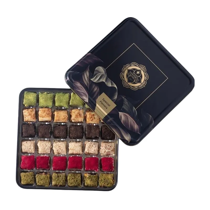 Meşhur Safranbolu Lokumcusu Mixed Baklava Turkish Delight in Metal Box 500g (17.64 oz)