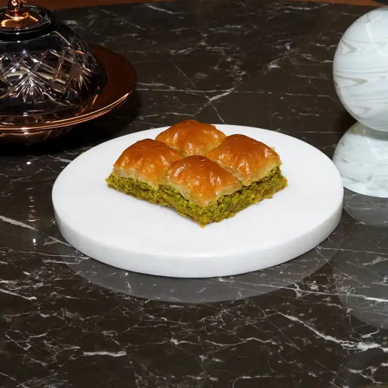 Koçak Famous Gaziantep Special Dry Baklava