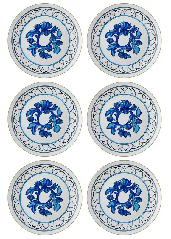 The Mia Azul Serving Plate for 6 People