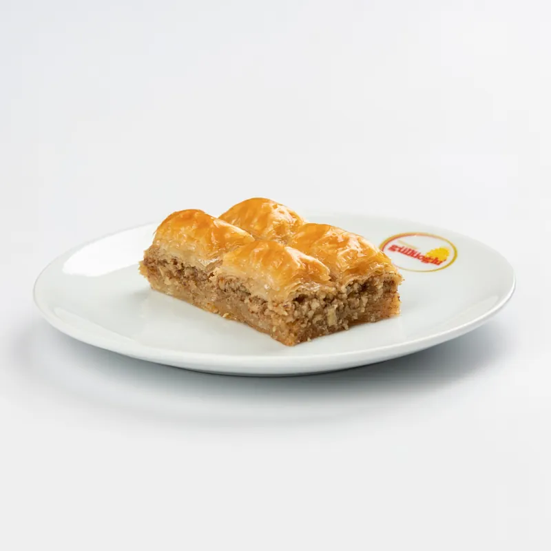 Elmacıpazarı Güllüoğlu Walnut Baklava