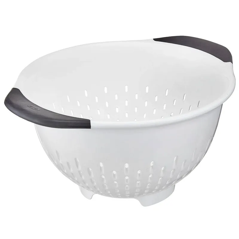 Good Grips Plastic Colander 3 Qt