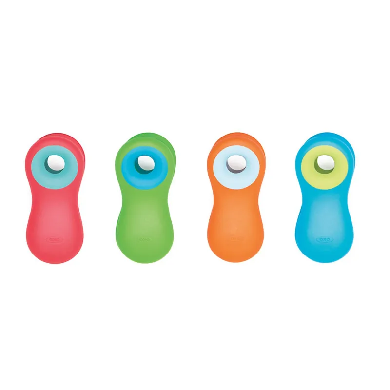 Good Grips Assorted Plastic All-purpose Magnetic Clips