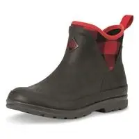 Muck Women‘s Originals Waterproof Rubber Ankle Boots Brown/plaid Size 6