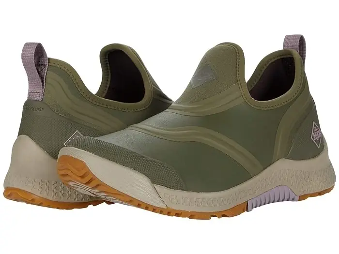 Muck Women‘s Outscape Low Olive Waterproof Boots - Stylish And Durable