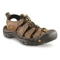 Keen Men‘s Newport Sandal - 8.5 - Bison
